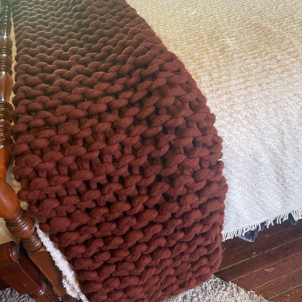 casaluna chunky knit big throw blanket